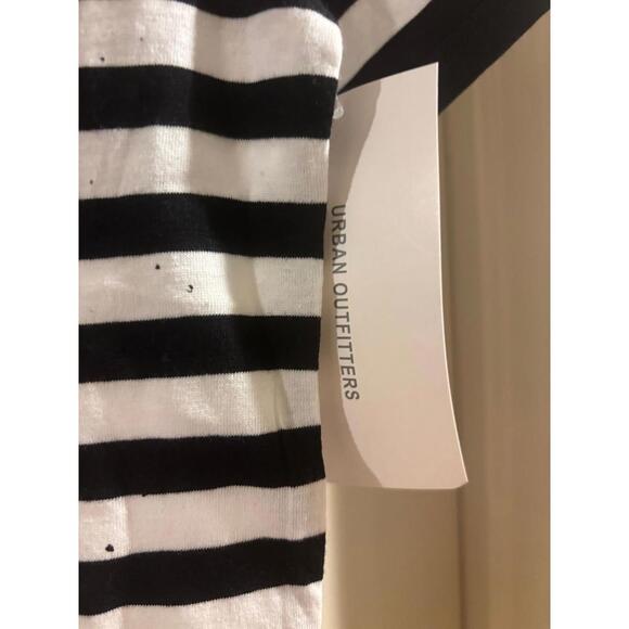 Urban Outfitters Jack Skellington Striped Tee – Medium – NWT - Picture 3 of 4